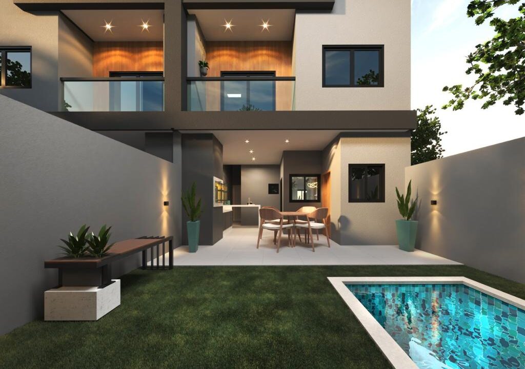 AREA EXTERNA COM PISCINA