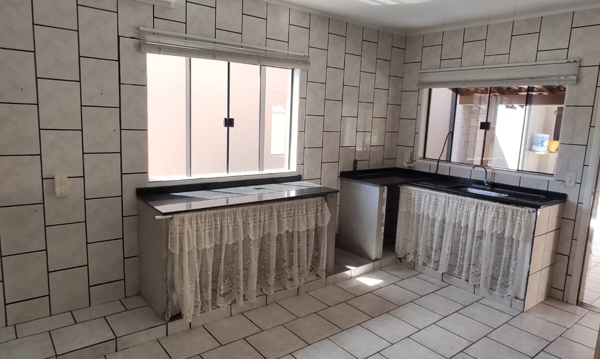 WhatsApp Image 2024-10-04 at 10.07.19 (1)